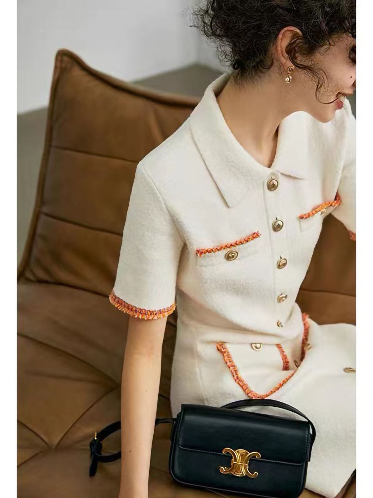 Casual Dresses Spring MAJ * Polo Collar Button Knit Skirt Women's Contrast Decoration and Edge Gold Button miniskirt 230408