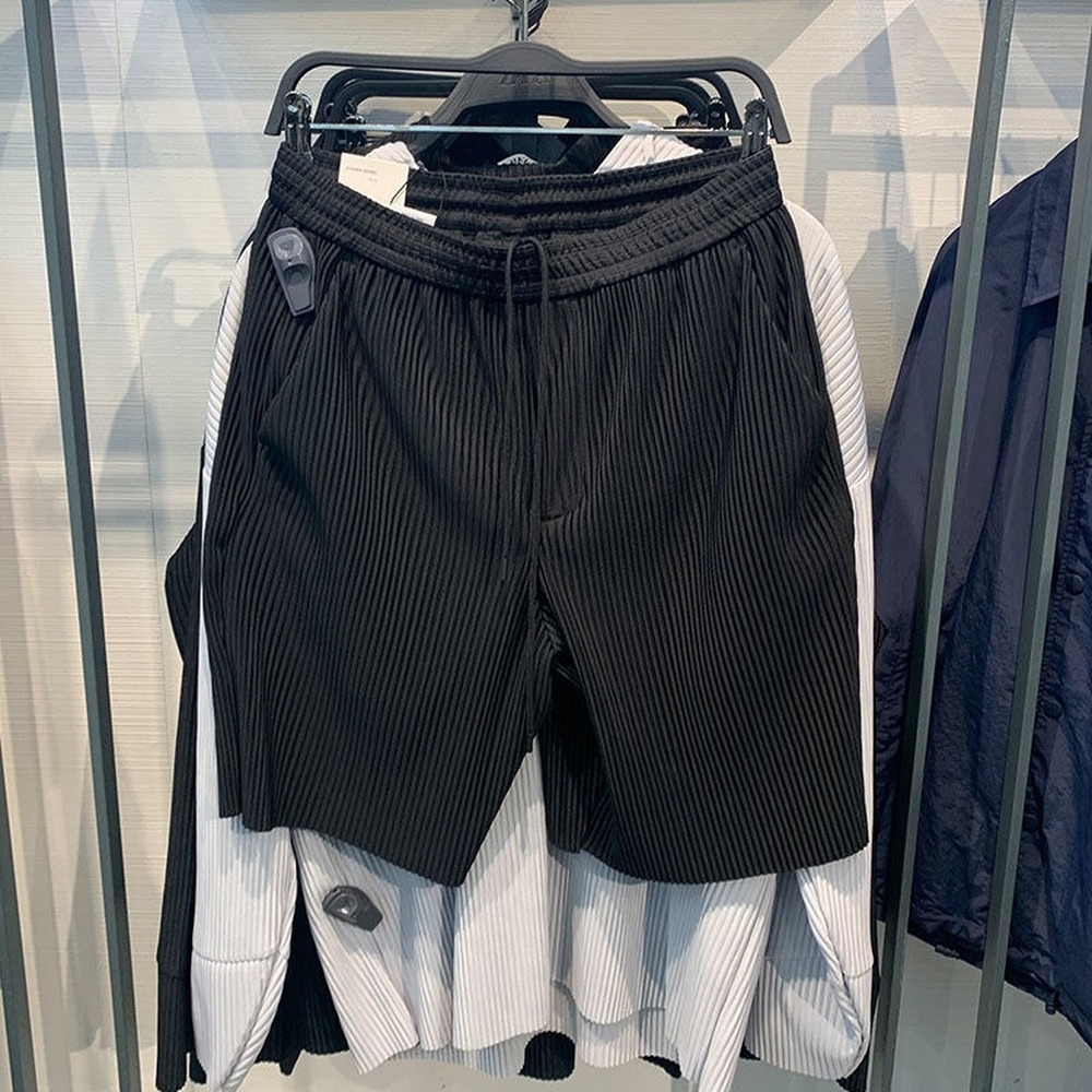 Men's Shorts Korean fashion shorts men's solid color breathable cool shorts men's jogging street clothing shorts trends in 230408