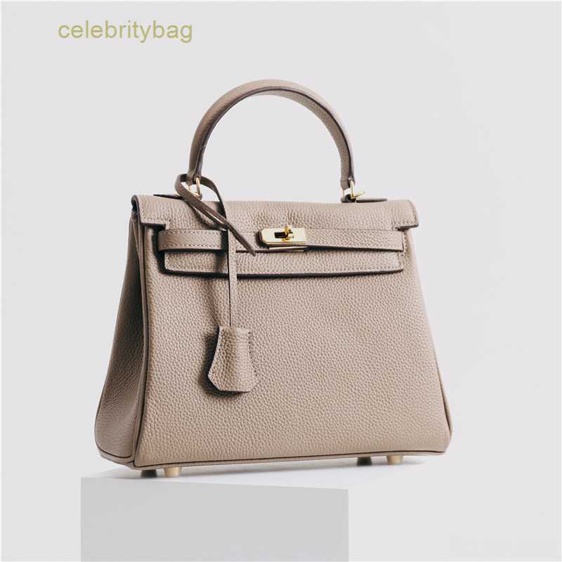 Designer Kellies Handbags Hemres Cowhide Layer Togo Top Women's Bag 2023 New Premium Leather Handheld One Shoulder Crossbody has logo 4CW8, Khaki6
Designer Kellies Handbags Hemres Cowhide Layer Togo Top Women's Bag 2023 New Premium Leather Handheld One Shoulder Crossbody has logo 4CW8, Khaki6