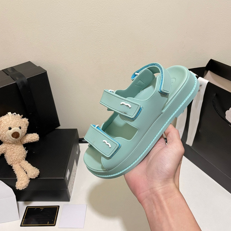 Candy Color Flats Sandals Women's Leisure Designer Outdoor Luxury Slipper Women's Flat Bottom Comfort Sand Beach Sandals