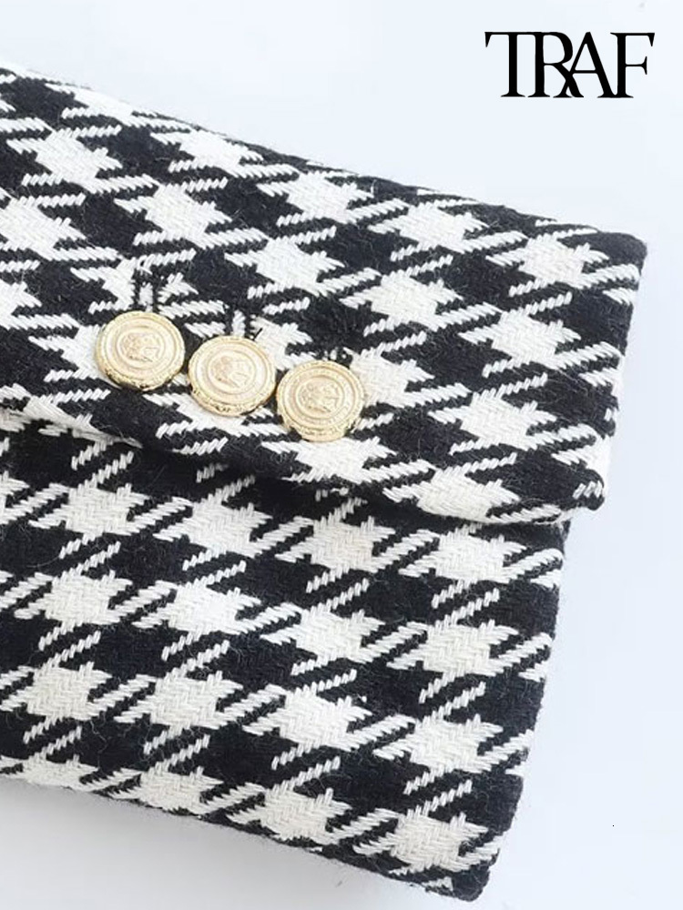 Women s Suits Blazers TRAF Women Fashion Double Breasted Houndstooth Blazer Coat Vintage Long Sleeve Flap Pockets Female Outerwear Chic Vestes 230407