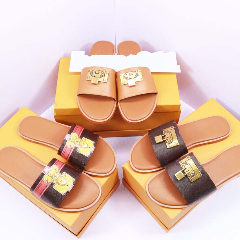 Classic Sandals Slippers Summer Luxury Woman Beach Cartoon Big Head Leather Flat Belt Buckle Sandals Hotel Bath Men Slides Designer Women Shoes, #2
Classic Sandals Slippers Summer Luxury Woman Beach Cartoon Big Head Leather Flat Belt Buckle Sandals Hotel Bath Men Slides Designer Women Shoes, #2