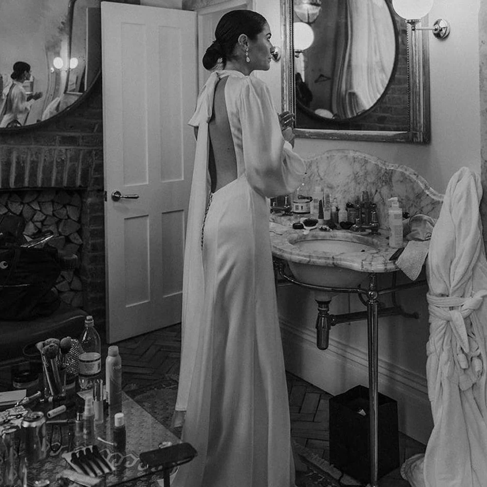 2025 Elegant A-Line Wedding Dress Halter Puff Sleeves Pleat Backless Silk Satin Bridal Party Gowns Vestidos De Novia