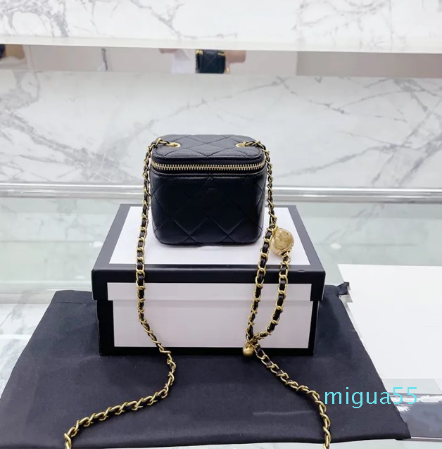 Designer-bags women crossbody Shoulder bag Gold silver buckle design handbag Alligator Pattern lady Purse black pink Versatile classic, Grey+box
Designer-bags women crossbody Shoulder bag Gold silver buckle design handbag Alligator Pattern lady Purse black pink Versatile classic, Grey+box