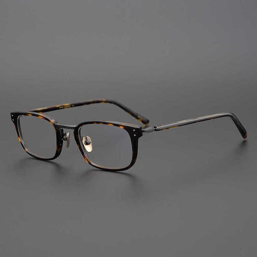 Luxury designer summer sunglasses Japanese small square hand-made spectacle frame high texture plate glasses fashion can be matched with several
Luxury designer summer sunglasses Japanese small square hand-made spectacle frame high texture plate glasses fashion can be matched with several