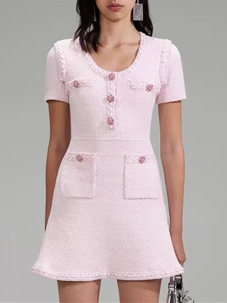 Casual Dresses Women's round neck pink knitted dress with diamond buttons short sleeved V-neck women's mini robe 230408
