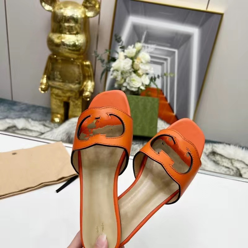 2023 Sandals Interlocking Letters Hollow Designer Slide Fashion Low Heels Slippers Leather For Womens Ladies Girls Summer Luxury Brands Sliders platform shoe 06
2023 Sandals Interlocking Letters Hollow Designer Slide Fashion Low Heels Slippers Leather For Womens Ladies Girls Summer Luxury Brands Sliders platform shoe 06