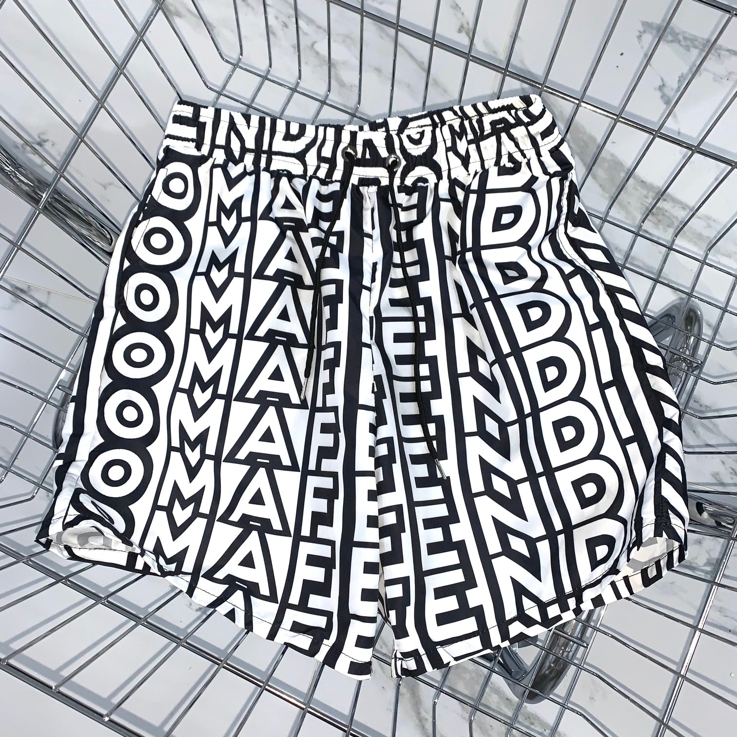 Men shorts Men' designerShorts Swimwear Beach Swim Trunks Swimming Swimsuits Mens Designer Printing Casual Running Sports Short Pants size M-3XL LULU90 Black, #1
Men shorts Men' designerShorts Swimwear Beach Swim Trunks Swimming Swimsuits Mens Designer Printing Casual Running Sports Short Pants size M-3XL LULU90 Black, #1