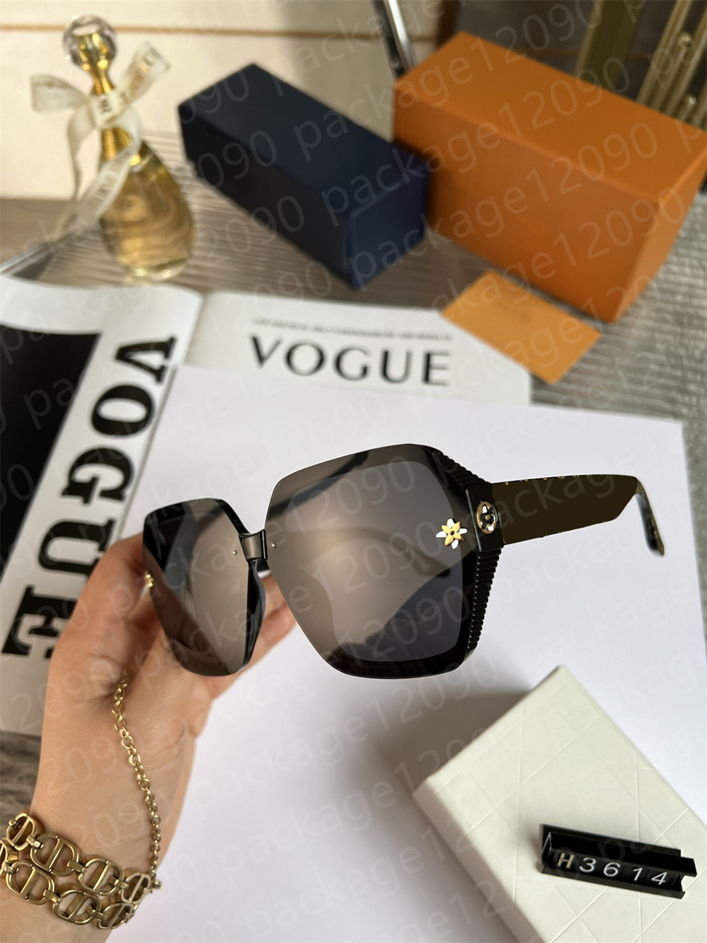 2023 Mens Sunglasses 3614 Designer Sunglasses for Women Optional top quality Polarized UV400 protection lenses with box sun glasses
2023 Mens Sunglasses 3614 Designer Sunglasses for Women Optional top quality Polarized UV400 protection lenses with box sun glasses