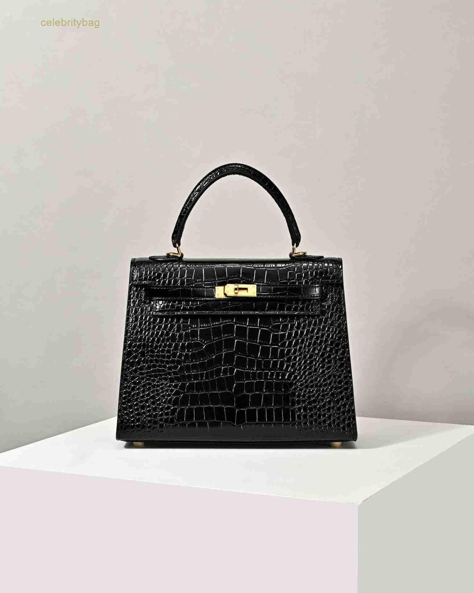 Designer Kellies Handbags Hemres new mini women's 2023 real leather carry-on alligator grain cow second-generation one-shoulder messenger has logo 29M9, Black7
Designer Kellies Handbags Hemres new mini women's 2023 real leather carry-on alligator grain cow second-generation one-shoulder messenger has logo 29M9, Black7
