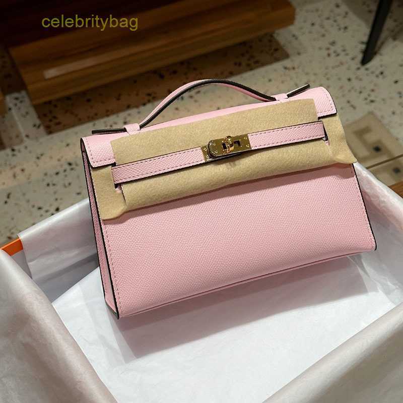 Designer Kellies Handbags Hemres carry-on pattern High-quality palm one-shoulder messenger bag of the generation handbag has logo 3LMT, Milkshake powder
Designer Kellies Handbags Hemres carry-on pattern High-quality palm one-shoulder messenger bag of the generation handbag has logo 3LMT, Milkshake powder