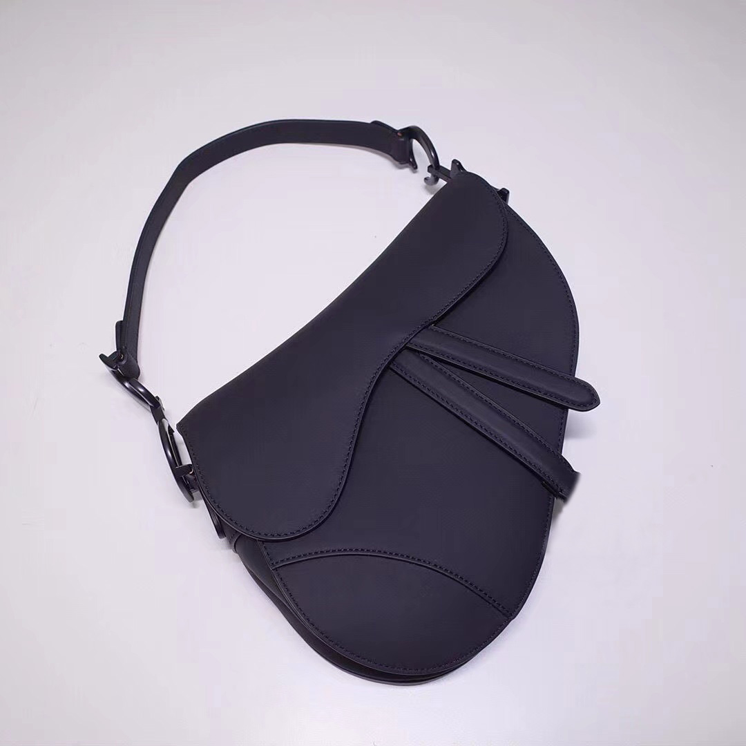 Designer Bags Saddles Bag Shoulder Crossbod Vintage Handbags Satchel Luxury Leather Black Gold Hardware Kit with Strap Hobo Bags Makeup Wallet, #23 22cm blue
Designer Bags Saddles Bag Shoulder Crossbod Vintage Handbags Satchel Luxury Leather Black Gold Hardware Kit with Strap Hobo Bags Makeup Wallet, #23 22cm blue