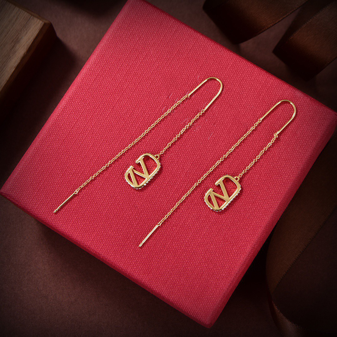 Woman Charm Earrings V Earing Designer Stud Pearl Orecchini Fashion Luxury Vlogo ewelry Hoop Women Ohrringe 786dssads