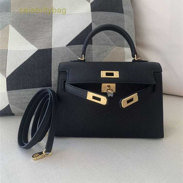 Designer Kellies Handbags Hemres Spring Summer Bag New 2023 Handprint Mini Women's Cow Leather One Shoulder Straddle Carrying Tide has logo 2PL8, Black gold buckle
Designer Kellies Handbags Hemres Spring Summer Bag New 2023 Handprint Mini Women's Cow Leather One Shoulder Straddle Carrying Tide has logo 2PL8, Black gold buckle