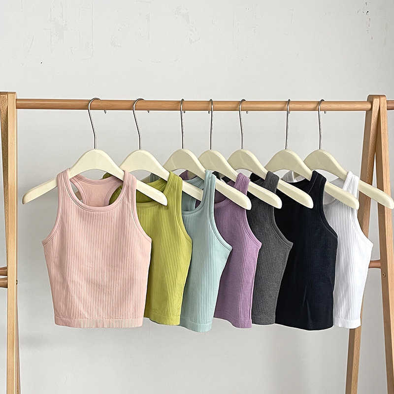 Yoga Outfit Promotional LU EBB Yoga Tank Top Women's Sports Jacket Shape Tank Top Fitness Sleeveless Spring and Summer Bra with Chest Pad, Green
Yoga Outfit Promotional LU EBB Yoga Tank Top Women's Sports Jacket Shape Tank Top Fitness Sleeveless Spring and Summer Bra with Chest Pad, Green