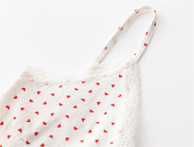 Camisoles Tanks Women Heart Print Camis V Neck Lace Patchwork Sweet Slim Spring Fashion Ladies Sexy Crop Tops Casual Girls Y2K Top Cute 230413