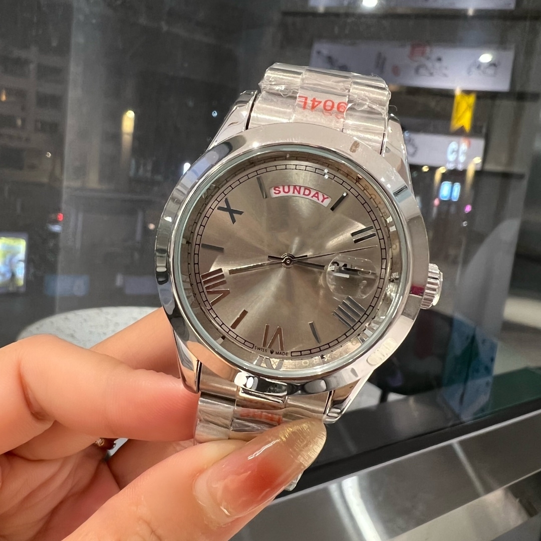 2023 Brand Classic day-date 41mm Men's automatic sports watches quartz movement luminous face refined stainless steel Wristwatches d44
2023 Brand Classic day-date 41mm Men's automatic sports watches quartz movement luminous face refined stainless steel Wristwatches d44