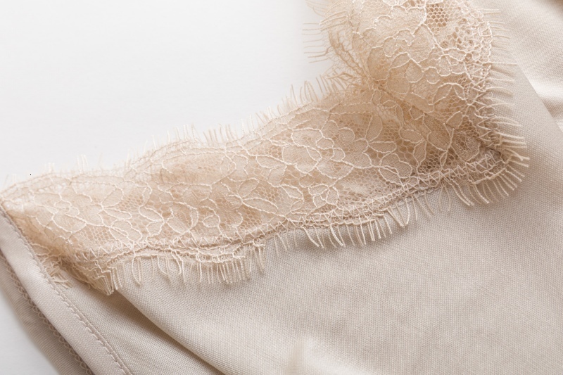 Camisoles Tanks Women Real Silk Lace Trim Camisole V neck Top Vest Sleepwear Ajustable Straps M L XL 2XL 3010 230426