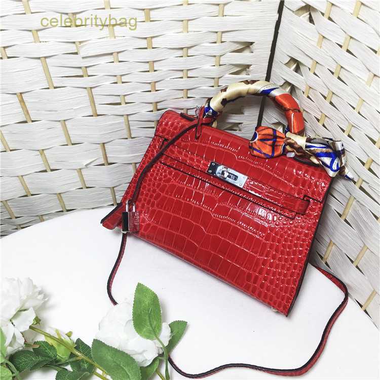 Designer Kellies Handbags Hemres Women's Bag 's New Second Generation High gloss Crocodile Pattern Portable One Shoulder Crossbody Silver Buckle 22cm has logo YC5G, Red9 
Designer Kellies Handbags Hemres Women's Bag 's New Second Generation High gloss Crocodile Pattern Portable One Shoulder Crossbody Silver Buckle 22cm has logo YC5G, Red9