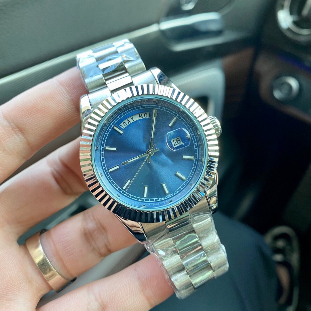 2023 Brand classic day-date 41mm Men's automatic sports watches quartz movement luminous face refined stainless steel Wristwatches a33
2023 Brand classic day-date 41mm Men's automatic sports watches quartz movement luminous face refined stainless steel Wristwatches a33
