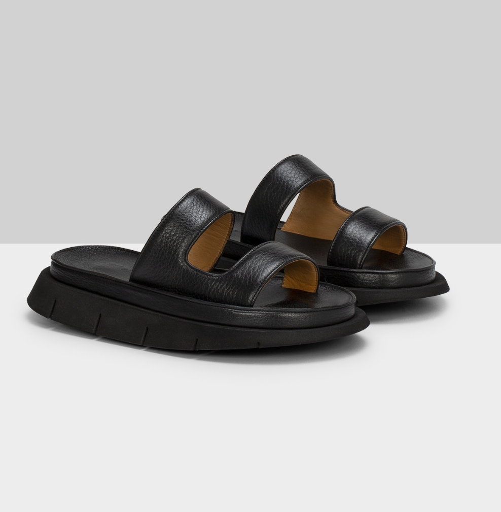 Designer Sandals Women's Marse Luxury Slip On Thick Bottom Slippers Ladies' Ultra Light Wearable Fashion Girls Jelly Bento Shoes Rubber Soft Leather Slippers, Box for free don't buy
Designer Sandals Women's Marse Luxury Slip On Thick Bottom Slippers Ladies' Ultra Light Wearable Fashion Girls Jelly Bento Shoes Rubber Soft Leather Slippers, Box for free don't buy