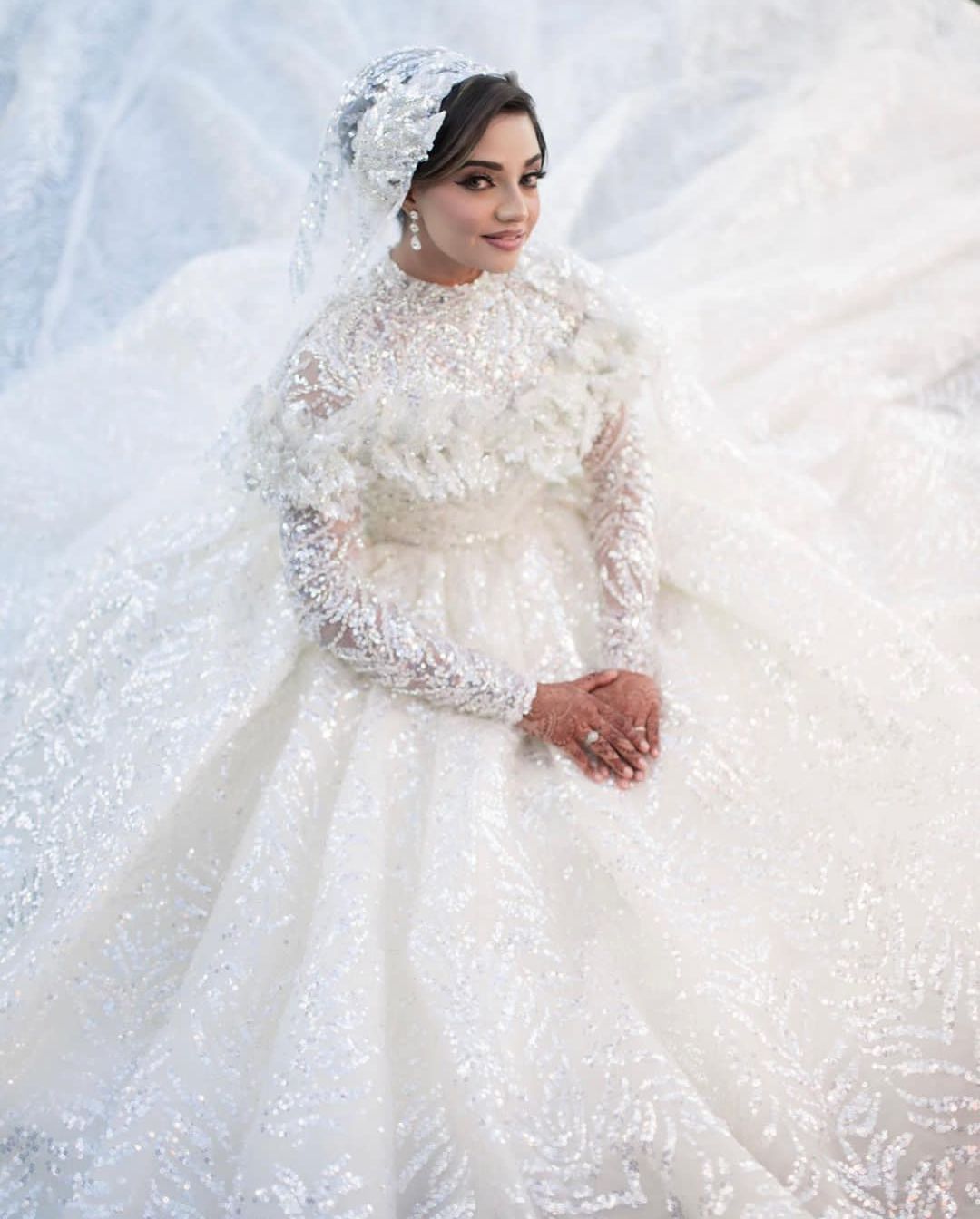 Sparkly Ball Gown Wedding Dresses Long Sleeves High Neck Sequins Appliques Ruffles Bridal Gowns Diamonds Formal Dress Plus Size Custom Made Vestido de
