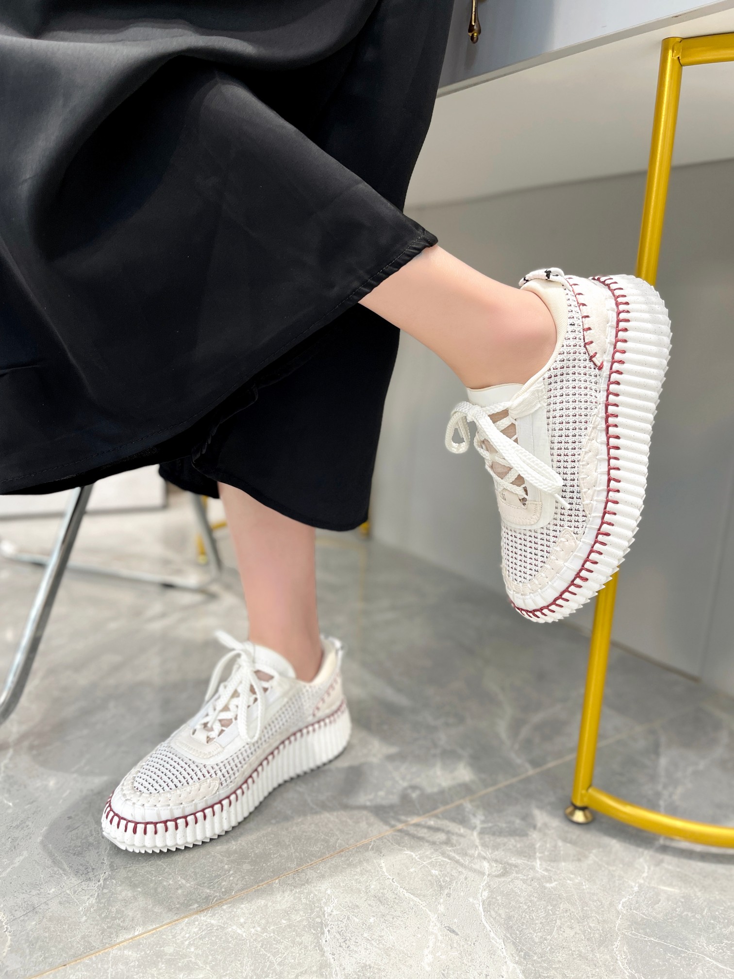 Nama Sneakers Designer Casual Shoes New Pattern Postage Canvas Rainbow Sneaker Running Sports Shoe Fashion Size 35-42, Color 18
Nama Sneakers Designer Casual Shoes New Pattern Postage Canvas Rainbow Sneaker Running Sports Shoe Fashion Size 35-42, Color 18