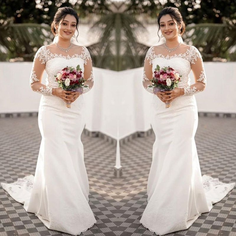 Modern Long Sleeves Mermaid Wedding Dresses Lace Appliques Sheer Crew Neck Elegant Satin Bridal Gowns 2024 Spring Bride Dress
