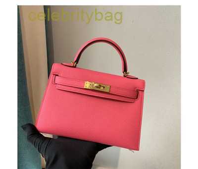Designer Kel1ys Handbags Hermss leather women's Genuine 2023 new fashion second-generation mini small portable shoulder messenger 2 has logo EY7G, Milkshake white palm cow leather 19cm
Designer Kel1ys Handbags Hermss leather women's Genuine 2023 new fashion second-generation mini small portable shoulder messenger 2 has logo EY7G, Milkshake white palm cow leather 19cm
