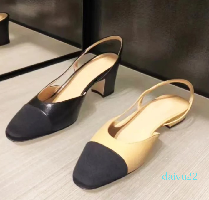Summer Beach Sandals designer shoes Casual 100% leather shoes Belt buckle Thick heel Heels Baotou lady Flat Work Women Dress SHoes Large size 3541--42, Black-high heels
Summer Beach Sandals designer shoes Casual 100% leather shoes Belt buckle Thick heel Heels Baotou lady Flat Work Women Dress SHoes Large size 3541--42, Black-high heels