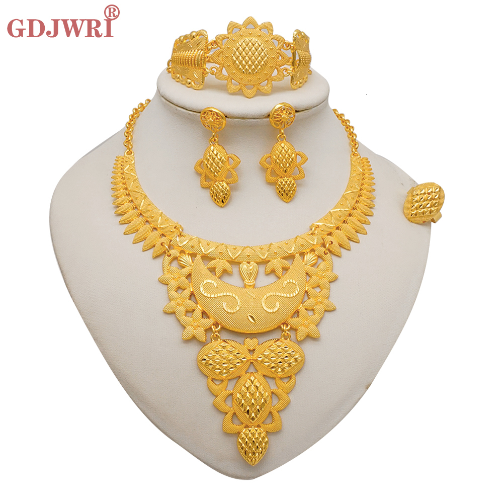 Earrings Necklace Dubai Gold Color Jewelry Set For Women Indian Earring Necklace Nigeria Moroccan Bridal Accessorie Wedding Bracelet Party 230407