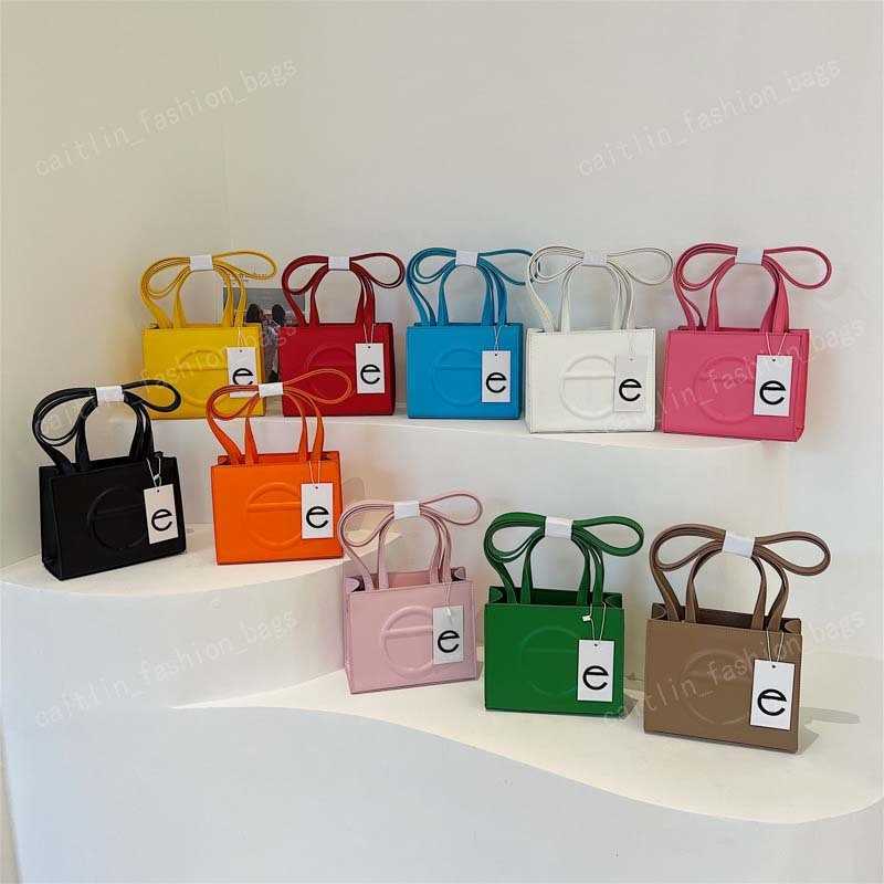 Tote Bags 2023 Summer Crossbody Shopping Bag Designer Purses And Handbags Lady Luxury Famous Brands Pu Shoulder Bag For Women Pink Bag, Red(with logo)
Tote Bags 2023 Summer Crossbody Shopping Bag Designer Purses And Handbags Lady Luxury Famous Brands Pu Shoulder Bag For Women Pink Bag, Red(with logo)