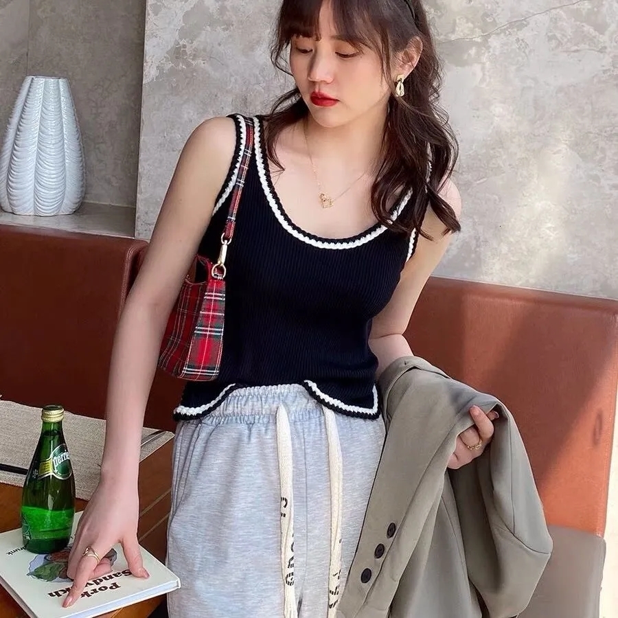 Camisoles Tanks Chic Tank Top Knitting Sexy Camis Striped Sleeveless Vests Tube Crop Tops Vintage Slim White Summer Clothes For Women Korean 230413