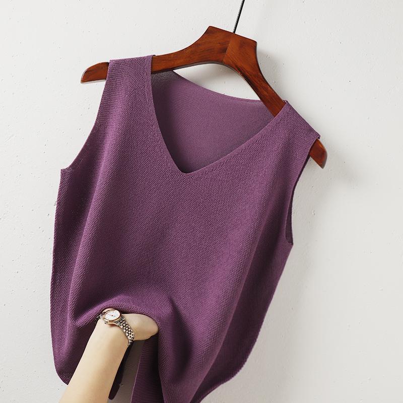 Camisoles Tanks Ice Silk Camisole Women Summer Intside V-Neck Sexy Thin Sleeveless Bottoming Vest Casual Loose Knitwear Solid Slit Tank Tops 230413