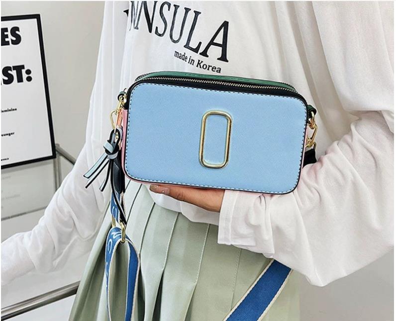 Newest Designer Fashion bag Ladie Handbag Famous totes Marc Jocobs Snapshot Camera Small Crossbody purse Women Shoulder Bags Messenger cross body
Newest Designer Fashion bag Ladie Handbag Famous totes Marc Jocobs Snapshot Camera Small Crossbody purse Women Shoulder Bags Messenger cross body