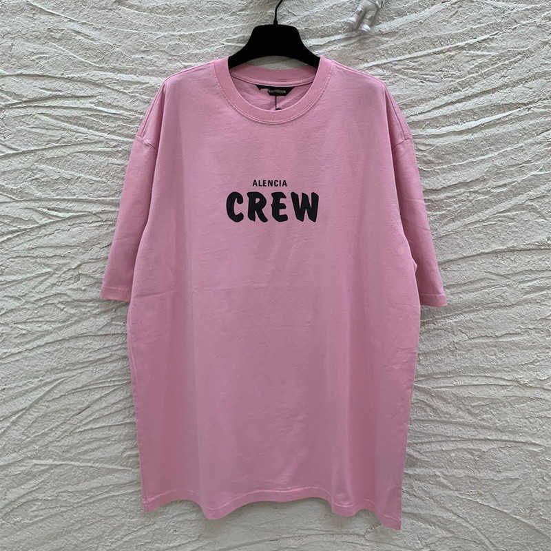 Luxury designer's new men's women's short sleeved sportswear set High Edition 2023 Summer New CREW Employee Exclusive Print Loose Fit and Short Sleeve T-Shirt, Pink
Luxury designer's new men's women's short sleeved sportswear set High Edition 2023 Summer New CREW Employee Exclusive Print Loose Fit and Short Sleeve T-Shirt, Pink