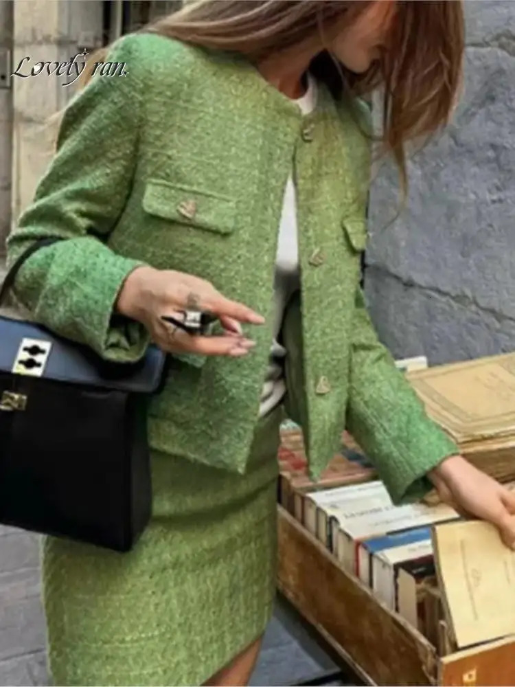 Women's Jackets Green Cropped Tweed Skirt Jacket Chic Outfits Single Breasted Pockets Coat Slim Short Skirts Sets Autumn Elegant Women Suits 2311