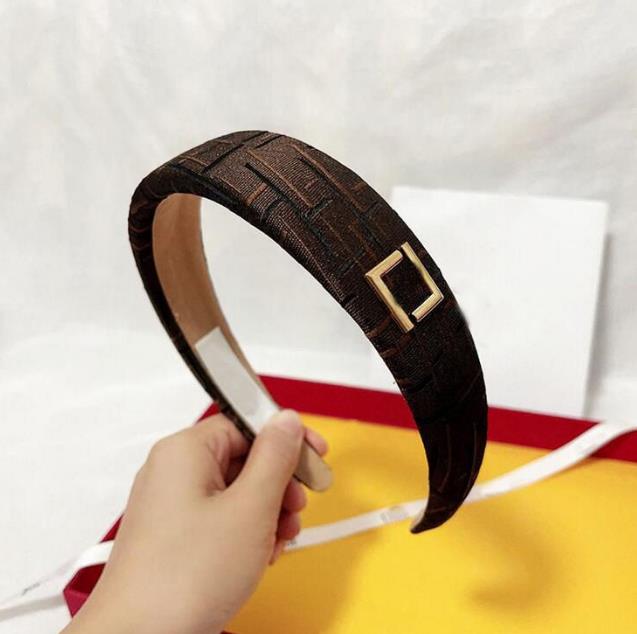 20style Designer Headband Leather Sponge Hair Bands Headbands for Women Letter Hair Hoop Girl Headband Sports Fitness Head Wrap Accessories