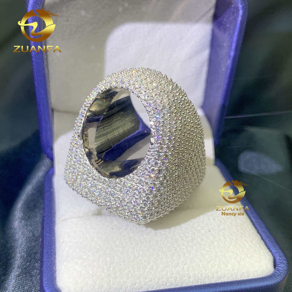 New Designs Ready to Ship Hip Hop Jewelry Sterg Sier Vvs Baguette Moissanite Dia Iced Out Rings for Men