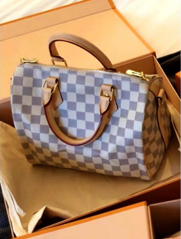 High quality Pillow bag oxidize cowhide speedy 30cm Hot Sell Fashion bag women bag Shoulder Bags Lady Totes handbags bags 3 colors wallet purse 2023 02, Khaki old flowers
High quality Pillow bag oxidize cowhide speedy 30cm Hot Sell Fashion bag women bag Shoulder Bags Lady Totes handbags bags 3 colors wallet purse 2023 02, Khaki old flowers