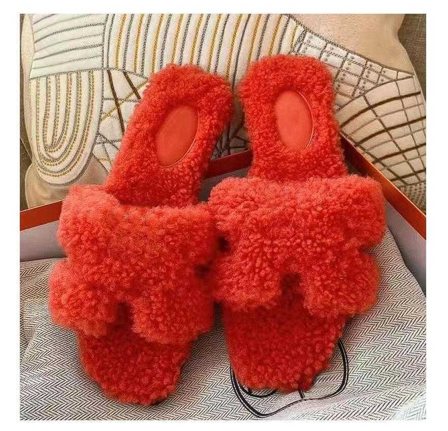 Slippers 2023 Oran Woolskin Sheepskin Slides Slide Casual Sandals Flat Slipper Women Winter Plush Warm Fur Classic Open Toe Rubber, Good
Slippers 2023 Oran Woolskin Sheepskin Slides Slide Casual Sandals Flat Slipper Women Winter Plush Warm Fur Classic Open Toe Rubber, Good