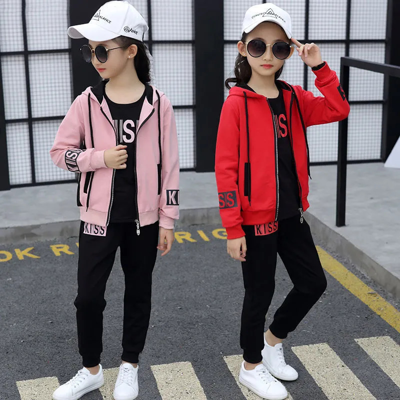 Clothing Sets Fashion Girls Clothes Sets Autumn Winter Vest Coat Pants 3PCS Baby Kids Tracksuit Children's Clothing Teen 5 6 8 10 12 Years 231109
