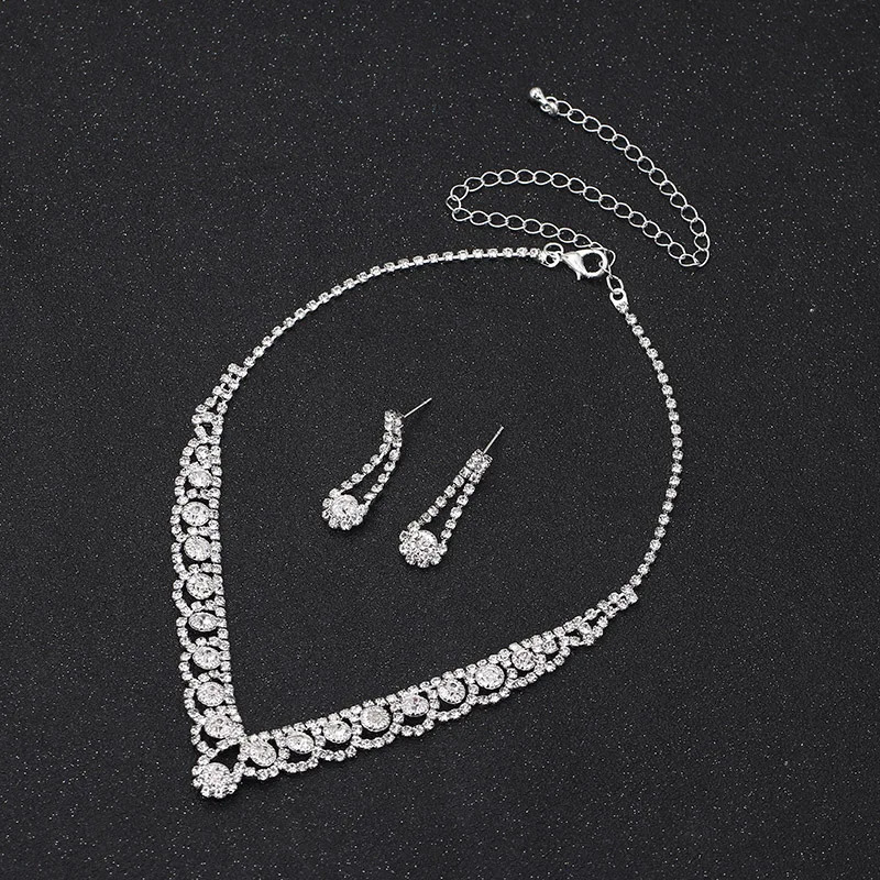 Stud TREAZY Silver Color Rhinestone Crystal Bridal Jewelry Sets for Women Necklace Earrings Bracelet Set Wedding Accessories 231109