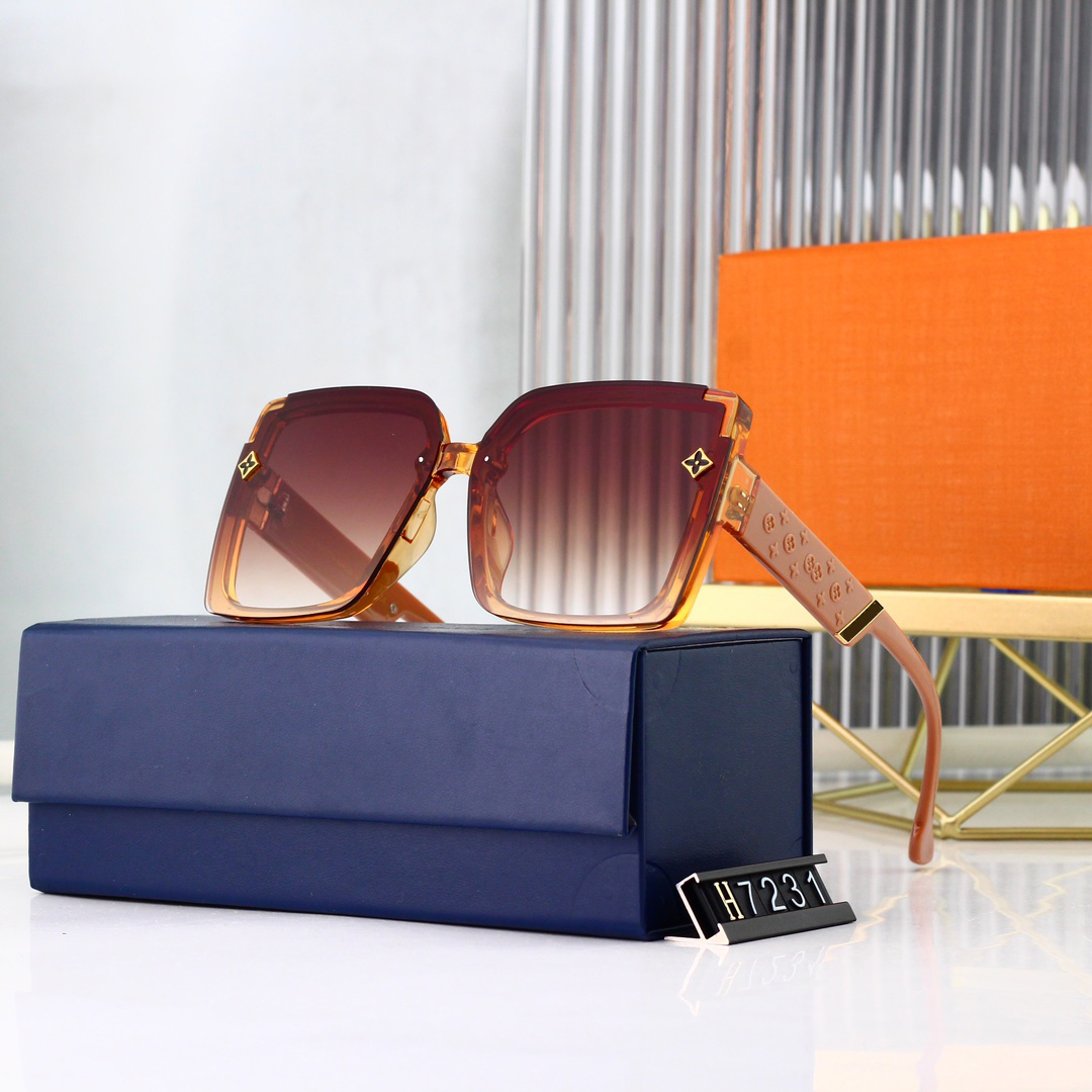 Fashion Classic design Polarized 2023 Luxury Sunglasses For Men Women Pilot Sun Glasses UV400 Eyewear Metal Frame Polaroid Lens With box and Case
Fashion Classic design Polarized 2023 Luxury Sunglasses For Men Women Pilot Sun Glasses UV400 Eyewear Metal Frame Polaroid Lens With box and Case