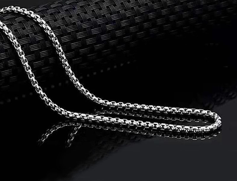 Men's Titanium Steel Box Chain Necklace Flat Snake Chain Keel Chain Water Wave Chain Stainless Steel Clavicle Chain Jewelry Gift