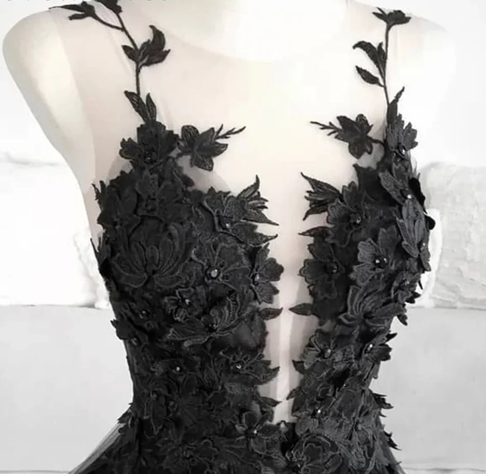 2024 Gothic Black Formal Prom Dress Sexy Backless High Side Split A-line Appliques Lace Evening Party Gowns Customed Robes De Soiree