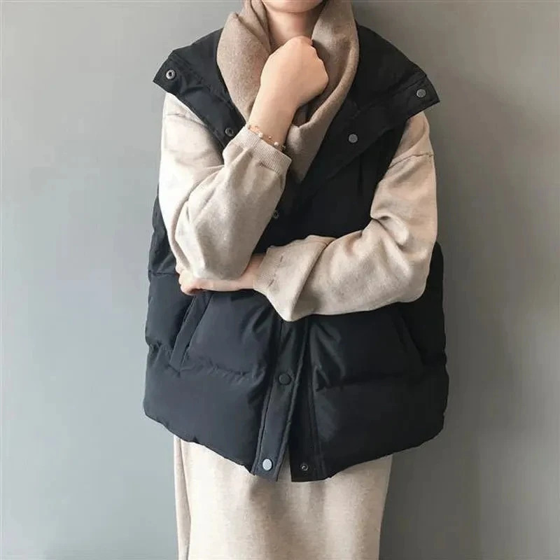 Women's Vests Casual Loose Down Cotton Vests Women Winter Parkas Warm Padded 80kg Oversize Waistcoat Fashion Stand Collar Sleeveless Coat 231109