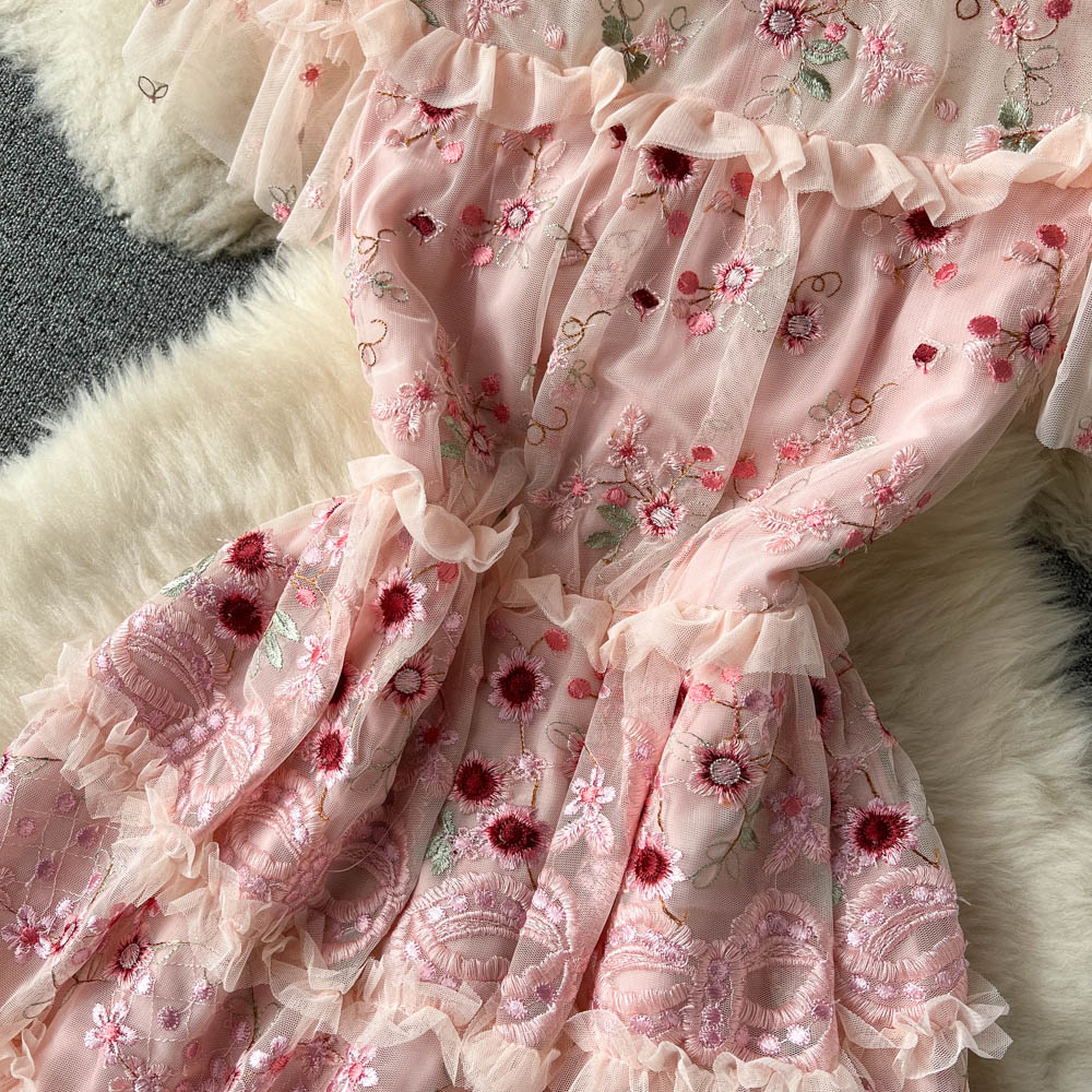Casual Dresses Luxruy Fashion Spring Summer Pink Mesh Flower Embroidery Dress 2023 New Elegant Women Short Sleeve Ruffles Tulle Knee Vestidos
