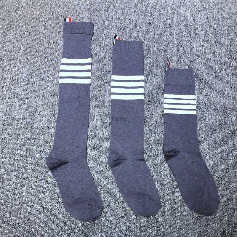 Men's Socks Tb for Women Luxury White 4-bar Stripes Chaussette Cotton Casual Street Fashion Wholesale Stockings Ins 3 PairsXPGK, Black
Men's Socks Tb for Women Luxury White 4-bar Stripes Chaussette Cotton Casual Street Fashion Wholesale Stockings Ins 3 PairsXPGK, Black
