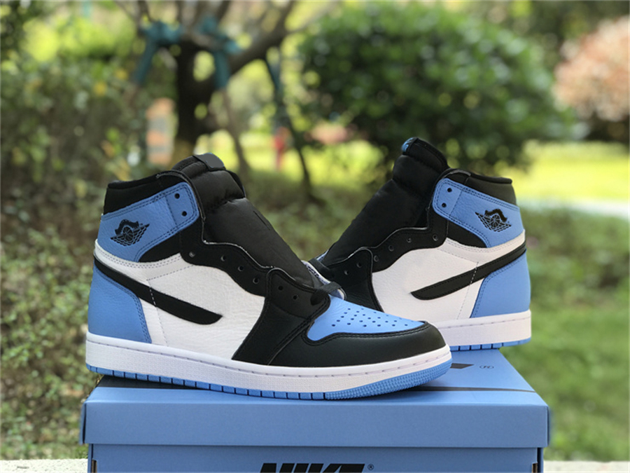2023 Authentic 1 1s High OG UNC Toe DZ5485-400 Basketball Shoes Air Sports Sneakers Mens Womens University Blue With Original Box 36-47.5
2023 Authentic 1 1s High OG UNC Toe DZ5485-400 Basketball Shoes Air Sports Sneakers Mens Womens University Blue With Original Box 36-47.5